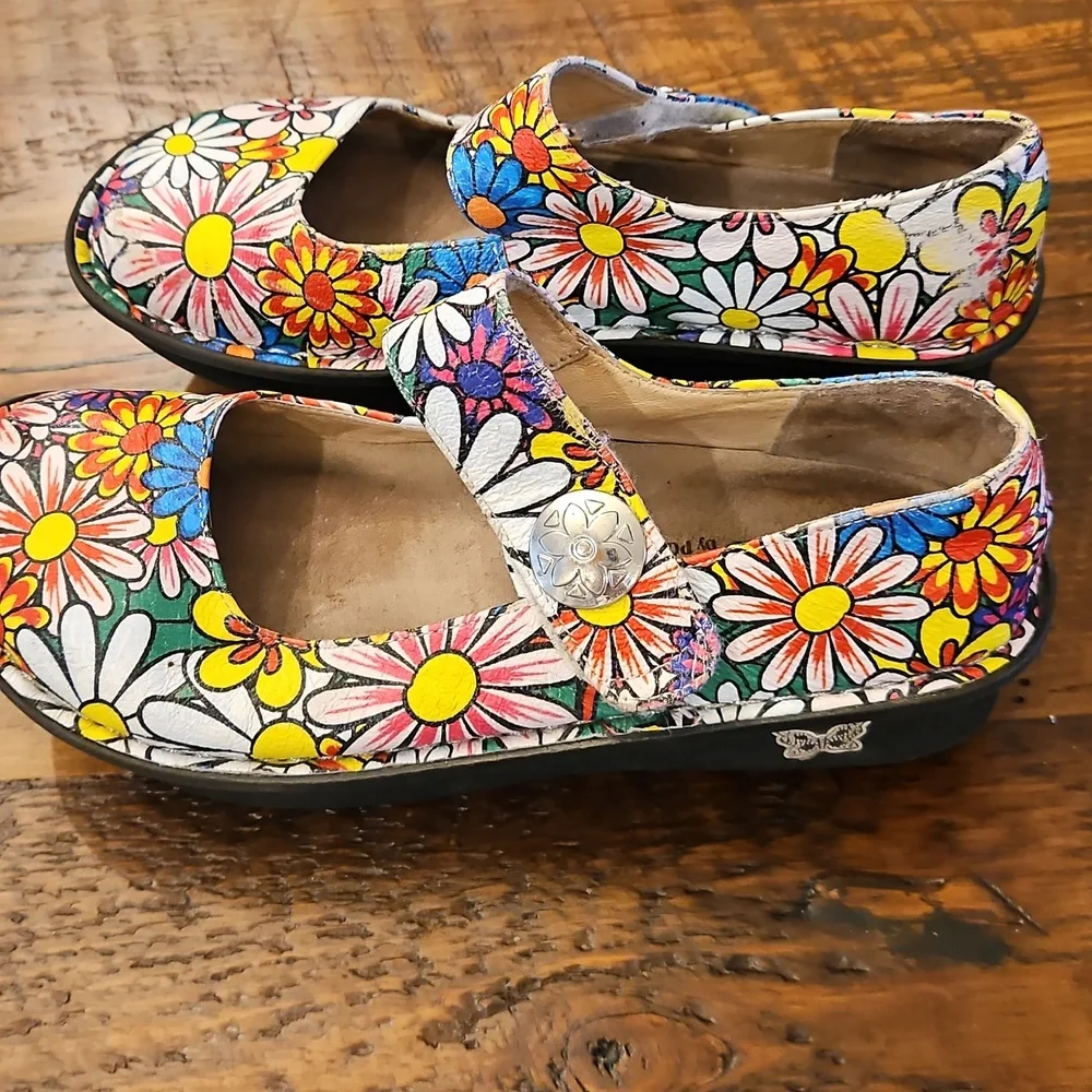 Alegria Floral Paloma Mary Jane Shoes with Adjustable Strap